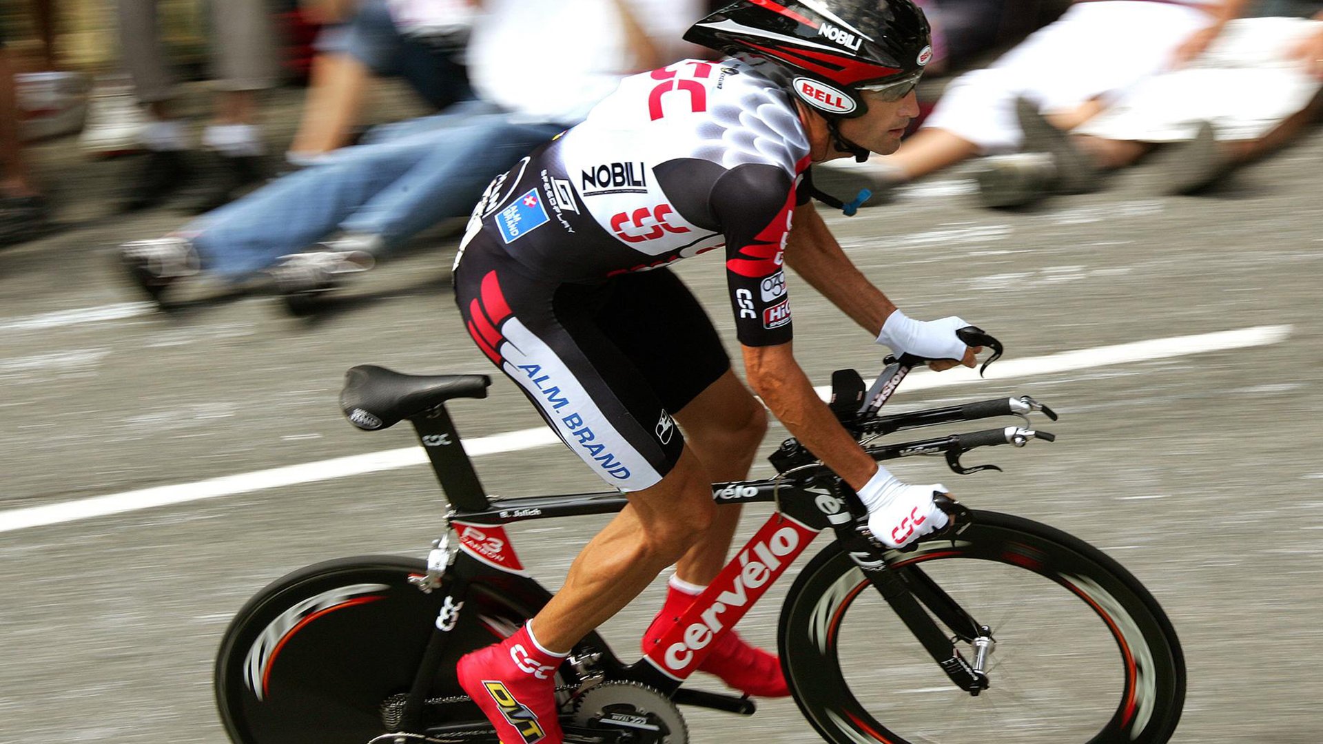 总决赛转会风云：山东泰山盯上锋线强援，德约科维奇或成交易筹码